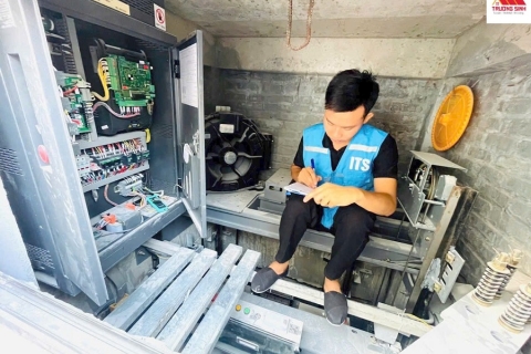 Sự khác biệt giữa thang có phòng máy và thang không phòng máy